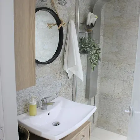 Thea Apartament *